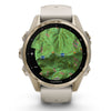 Garmin Fenix 8 Sapphire - 43 mm / AMOLED -  Soft Gold met Fog grey/dark sandstone siliconen band - Premium multisport horloge