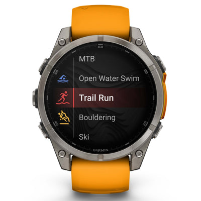 Garmin Fenix ​​​​8 Sapphire - 47 mm &amp; 51 mm / AMOLED - Titane avec bracelet en silicone orange Spark - Montre multisport premium