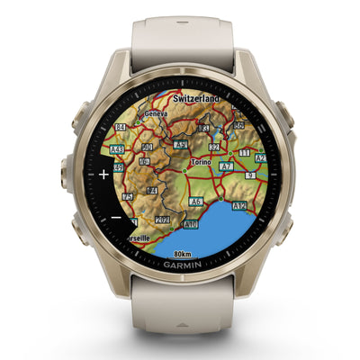 Garmin Fenix ​​​​8 Sapphire - 43 mm / AMOLED - Soft Gold avec bracelet en silicone gris brouillard/grès foncé - Montre multisport premium